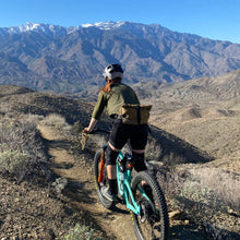 Load image into Gallery viewer, Lynt Crop Tee in Green Olive