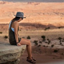 Load image into Gallery viewer, Lynt pocket pocket in Olive green