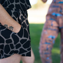 Load image into Gallery viewer, Lynt Printed Pleated Shorts in Giraffe