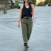 Load image into Gallery viewer, Lynt Pleated Trousers in Olive