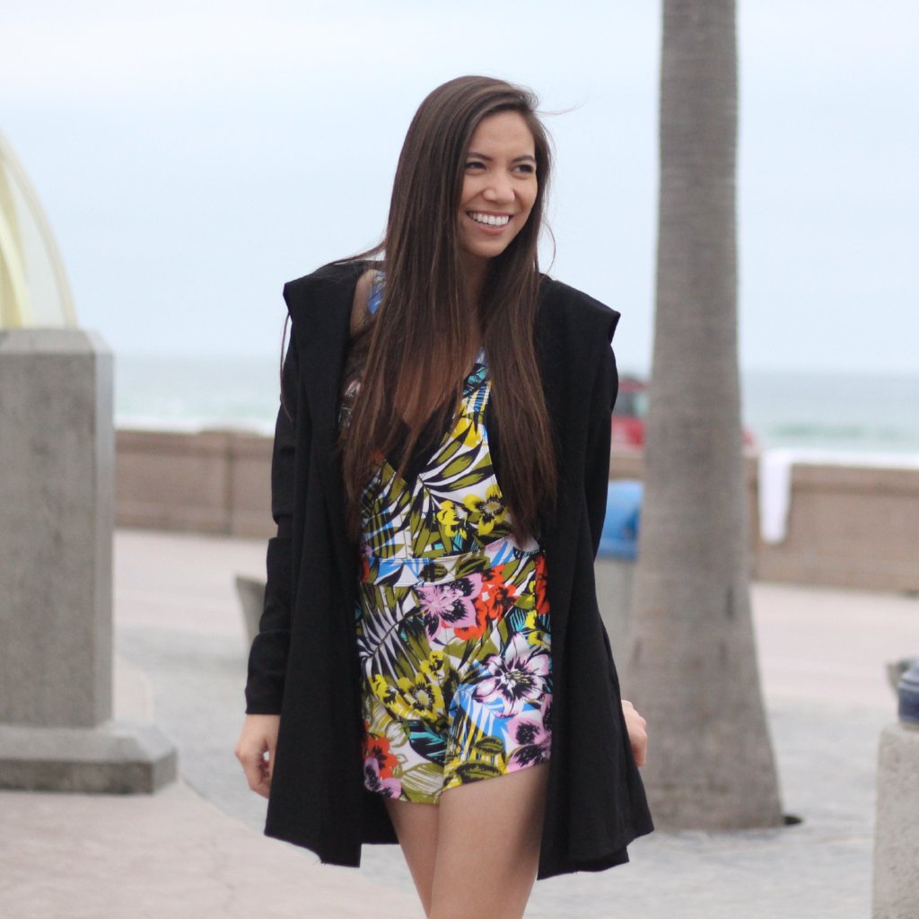 Lynt Black Hooded Wrap